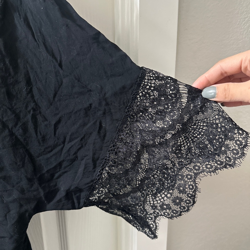 Black Lace Kimono Cardigan - Picture 3 of 5